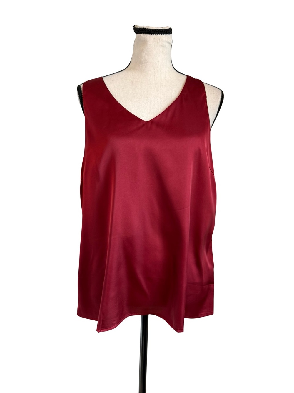 Zeagoo Burgundy Satin Sleeveless V-Neck Blouse Tank Top Medium NWT